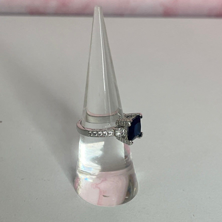 Sapphire Retro Ring - 6