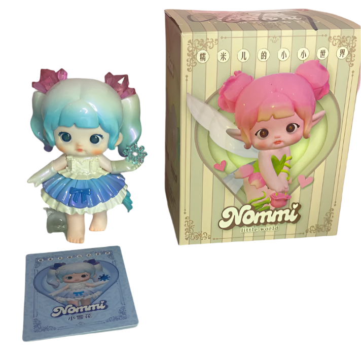 Nommi’s Little World Figurine - Snow Cutie