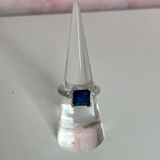 Sapphire Retro Ring - 6