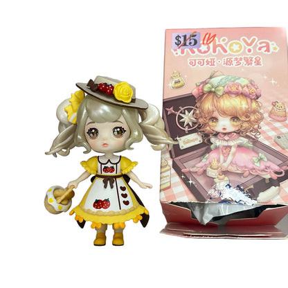 Kokoya Sweet Bakery Girl Vinyl Figurine - Strawberry Scented