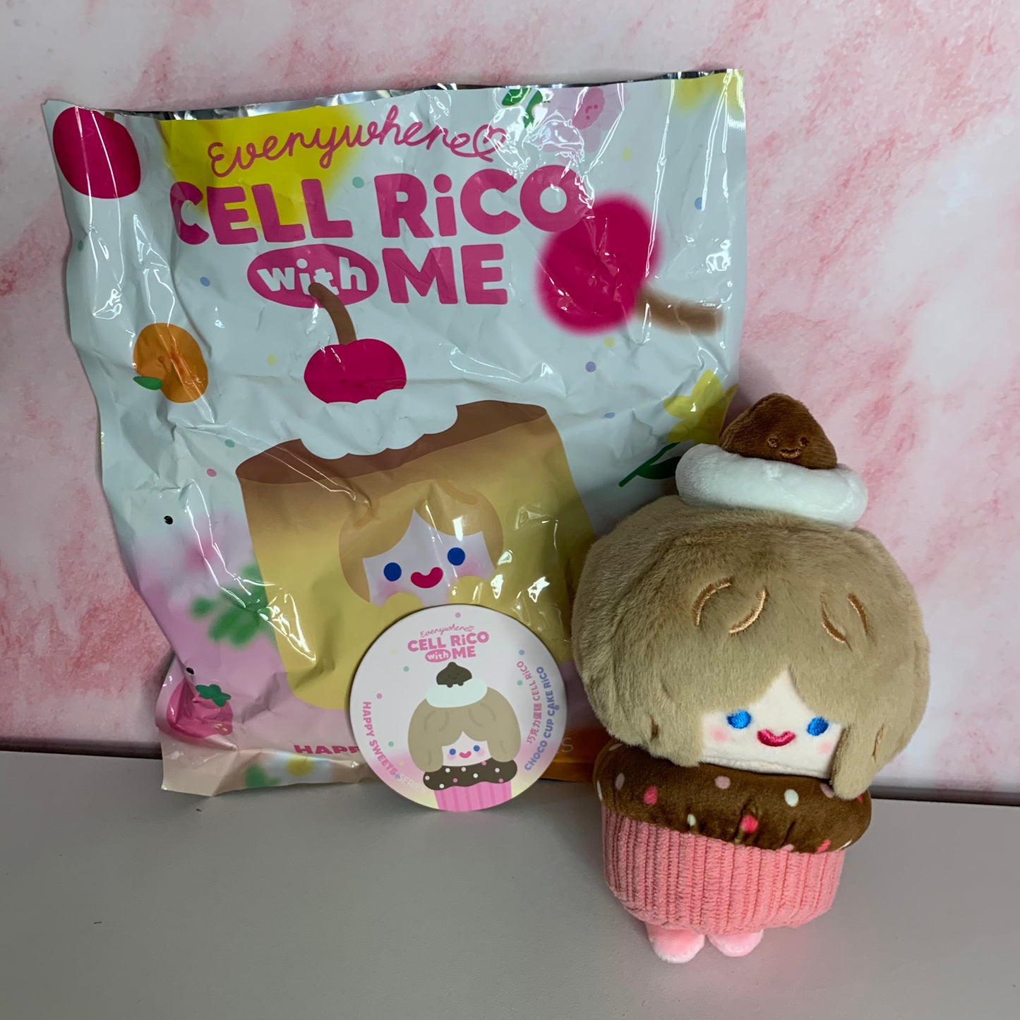 Everywhere Cell Rico With Me-Happy Sweet Plush - Choco Cup Cake Rico