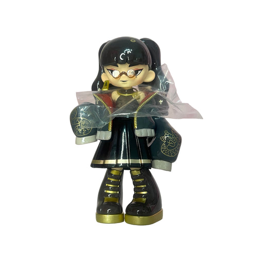 Yandere Girl – Remove the Label Series (Art Toy Figurine)